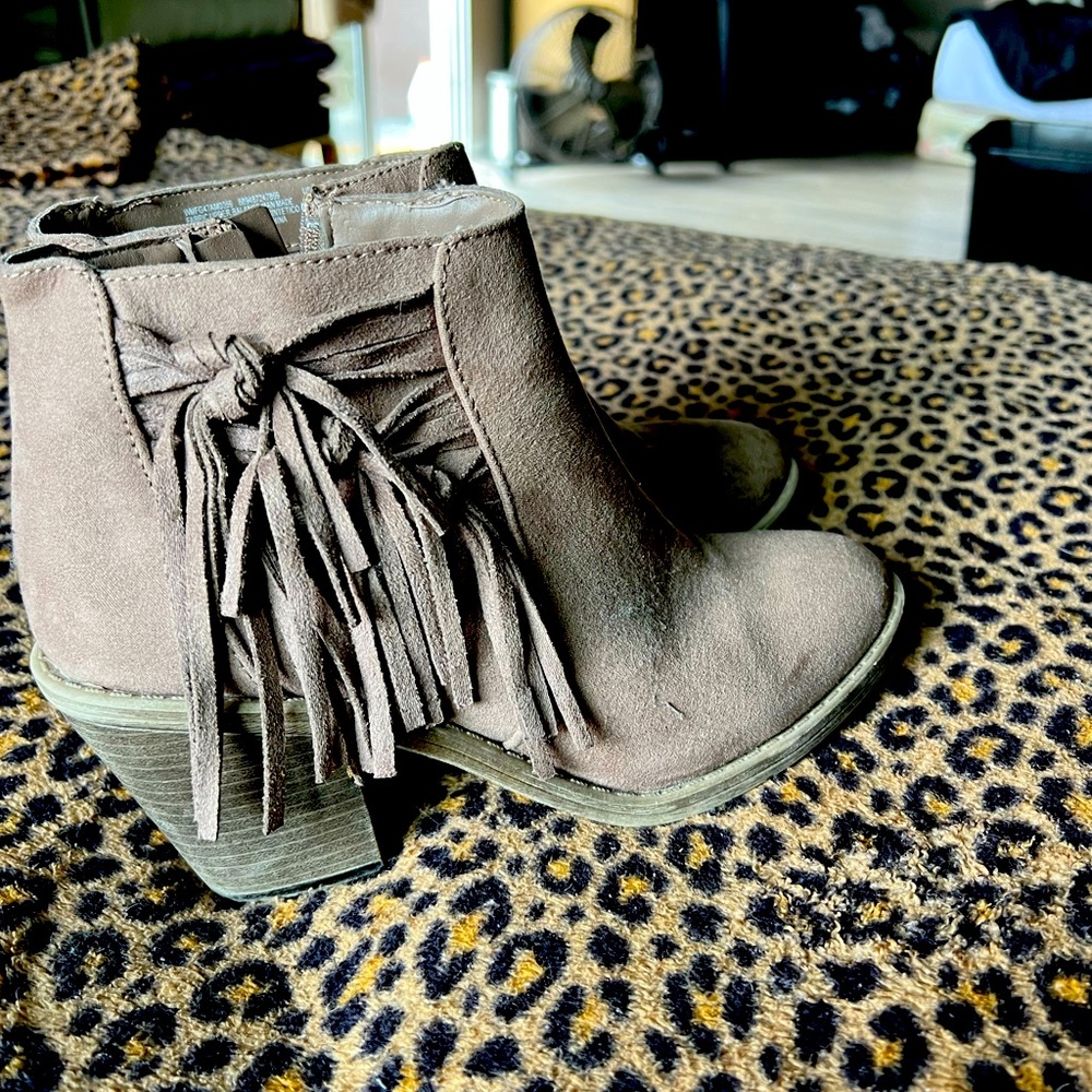 Unknown brand Size 8.5